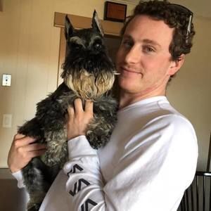 Meet your Posher, Max